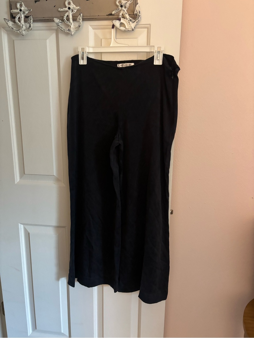 St. John Women Black Silk Dress Pants Zip Closure Regular Size 8